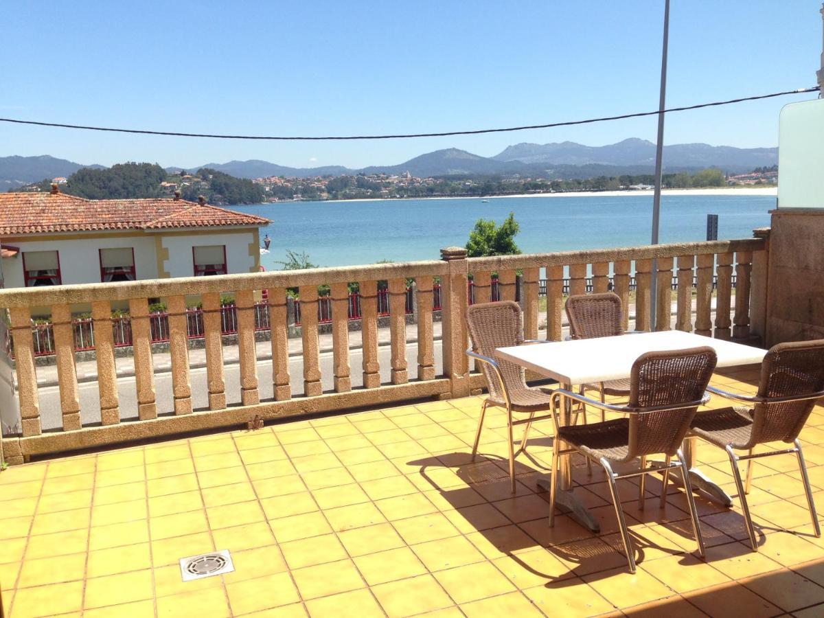 Apartamentos Ria De Bayona Baiona Værelse billede